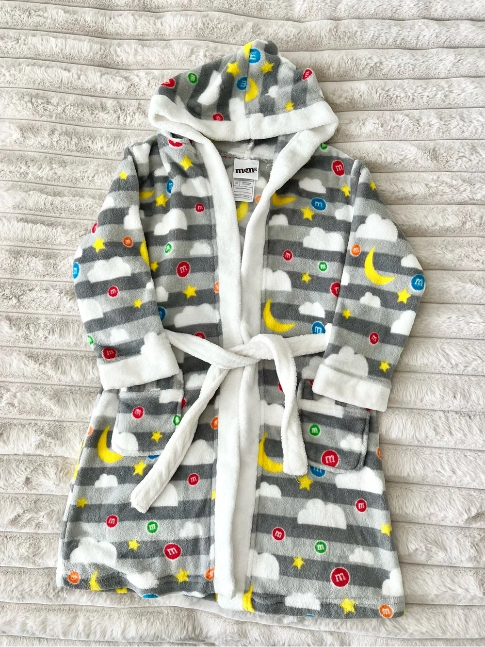 M&M’s World Kids Plush Hooded Robe Gray Candy Print Size XS 4